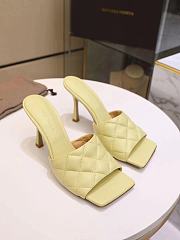 Bottega Veneta Women's Yellow The Lido Leather Sandal - 3