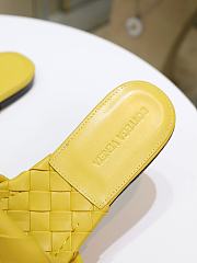 Bottega Veneta Women's Yellow The Lido Intrecciato Leather Sandal - 5