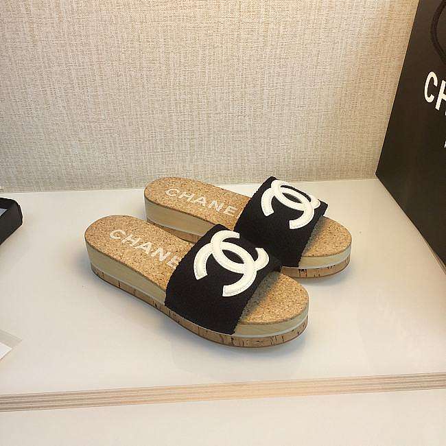 Chanel Slides 0002 - 1