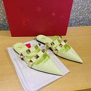 ROMAN STUD FLAT MULE IN CALFSKIN LIME SORBET - 6