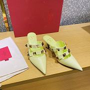 ROMAN STUD MULE IN CALFSKIN LIME SORBET 65 MM - 1