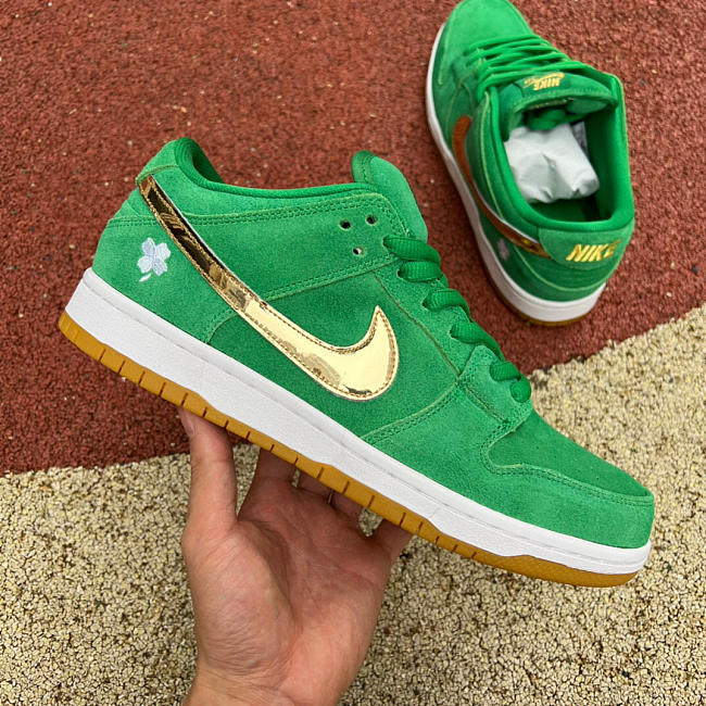 Nike SB Dunk Low St Patrick's Day 2022, BQ6817-303