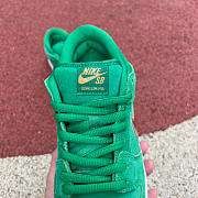 Nike SB Dunk Low Pro St. Patrick's Day (2022) BQ6817-303 - 3