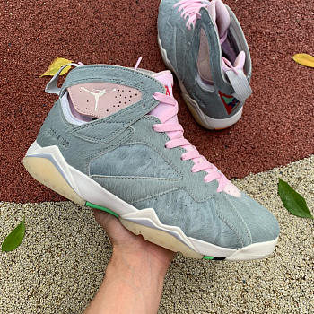 Air Jordan 7 Retro Neutral Grey CT8528-002