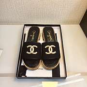 Chanel Slides 0009 - 6