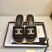 Chanel Slides 0009 - 5