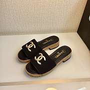 Chanel Slides 0009 - 4