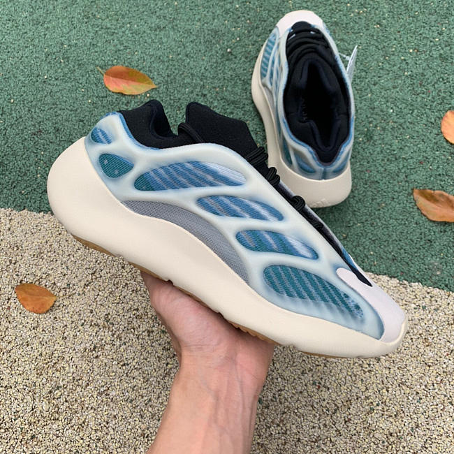 Adidas Yeezy 700 V3 Kyanite GY0260 - 1