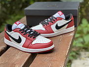 Air Jordan 1 Retro Low Chicago (2016) 705329-600 - 3