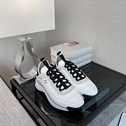 Chanel Sneaker 0054 - 1