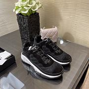 Chanel Sneaker 0059 - 1