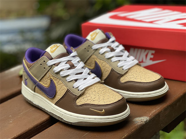 Nike Dunk Low 