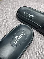 Chanel Slides 0076 - 3