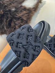 Louis Vuitton Pool Pillow Black Comfort Mules - 5