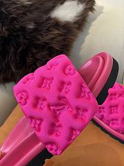 Louis Vuitton Pool Pillow Pink Comfort Mules - 6