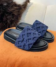 Louis Vuitton Pool Pillow Navy Comfort Mules - 1