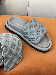 Louis Vuitton Pool Pillow Silver Comfort Mules - 6