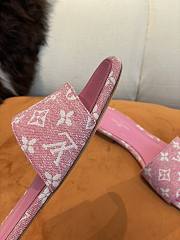 Louis Vuitton Slides in Pink - 2