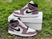 Air Jordan 1 Mid SE Light Mulberry (W) DC7267-500 - 2