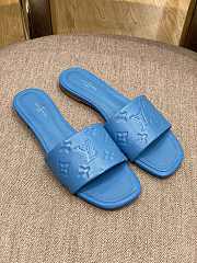 Louis Vuitton Slides 0006 - 1