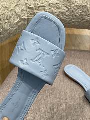 Louis Vuitton Slides 0008 - 5