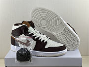 Air Jordan 1 Mid SE Brown Basalt Oatmeal (W) DO6699-200 - 2