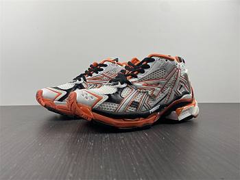 Balenciaga Runner Orange Black 677402 W3RB7 9051