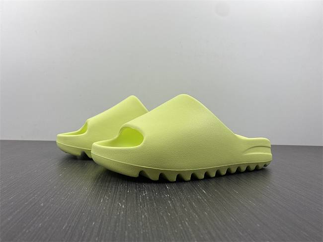 Adidas Yeezy Slide Glow Green (2022) HQ6447 - 1