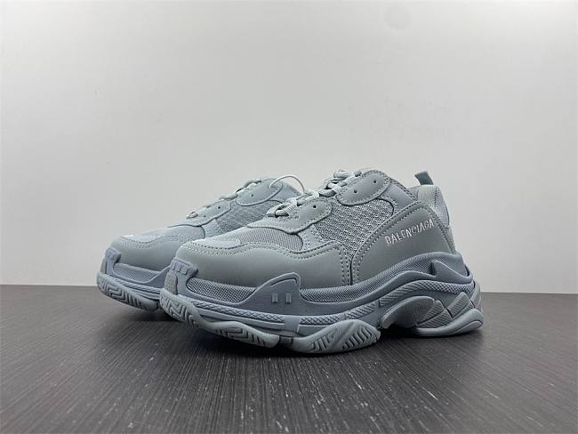 Balenciaga Triple S New Light Blue 524039 W2FW1 4700 - 1