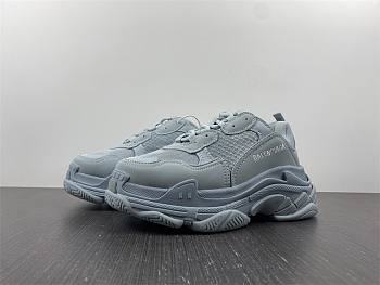 Balenciaga Triple S New Light Blue 524039 W2FW1 4700