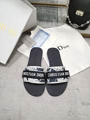 Dior Slide 220310 DR221914180 - 4