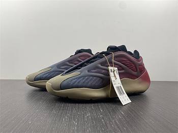 Adidas Yeezy 700 V3 Fade Carbon GW1814