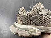 Balenciaga Track.3 Sneaker in beige  - 5