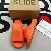 Yeezy Slide Enflame Orange GZ0953 - 1