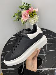 Alexander McQueen Oversized Black White 553680WHGP51070 - 6