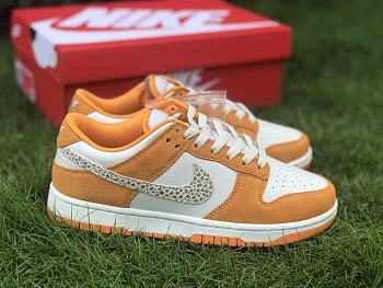 Nike Dunk Low AS Safari Swoosh Kumquat DR0156-800