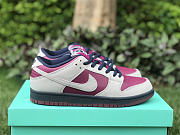 Nike SB Dunk Low Atmosphere Grey True Berry BQ6817-001 - 4