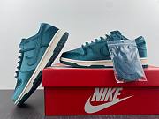 Nike Dunk Low Green Velvet (W) DZ5224-300 - 3