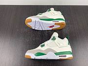 Air Jordan 4 Retro SB Pine Green DR5415-103 - 3