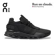 On Running Cloudnova Black Eclipse 26.99822 - 4