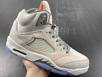 Air Jordan 5 Retro SE Craft Light Orewood Brown FD9222-180