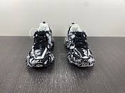 Balenciaga Track Graffiti Black White 542023W3RRA1090 - 4