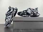 Balenciaga Track Graffiti Black White 542023W3RRA1090 - 3