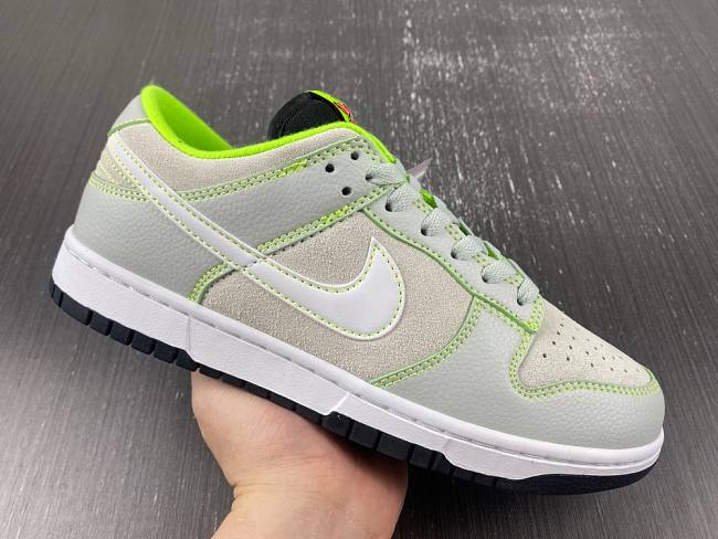 Nike Dunk Low University of Oregon PE (2023) FQ7260-001 - 1