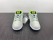 Nike Dunk Low University of Oregon PE (2023) FQ7260-001 - 2