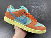 Nike SB Dunk Low “Noise Aqua” DV5429-800 - 1