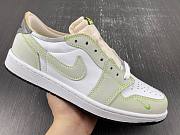 Air Jordan 1 Retro Low White Ghost Green Black DM7837-103 - 4