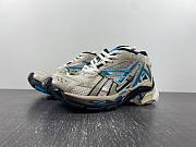 BALENCIAGA -Runner 677403 W2RB6 2028 - 1