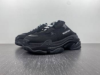 BALENCIAGA TRIPLE S BLACK HALF DRAG 755686 W3SM2 1000