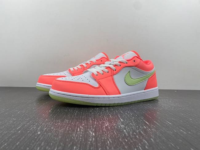 AIR JORDAN 1 LOW SE 'LAVA GLOW' FN6772-671 - 1